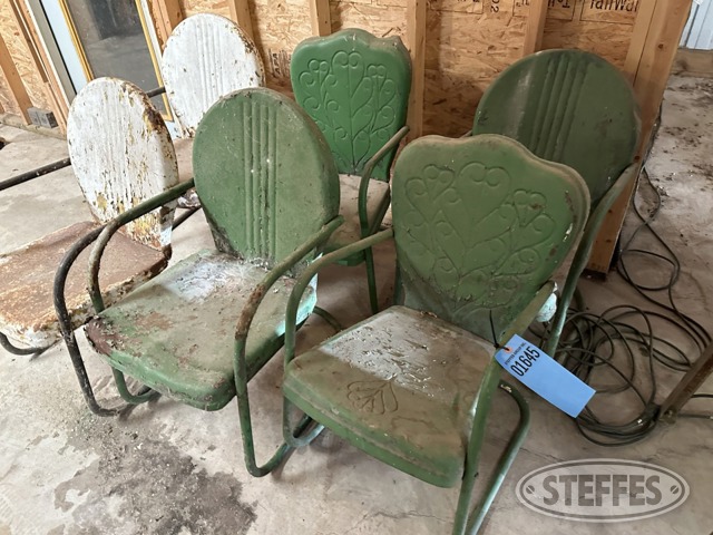 (6) Vintage lawn chairs